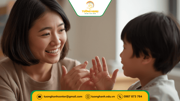 Kỹ thuật dạy trẻ tự kỷ qua giao tiếp