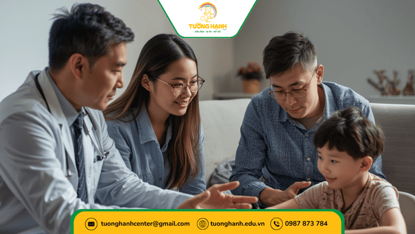 Bác sĩ, thầy cô và phụ huynh cùng hỗ trợ