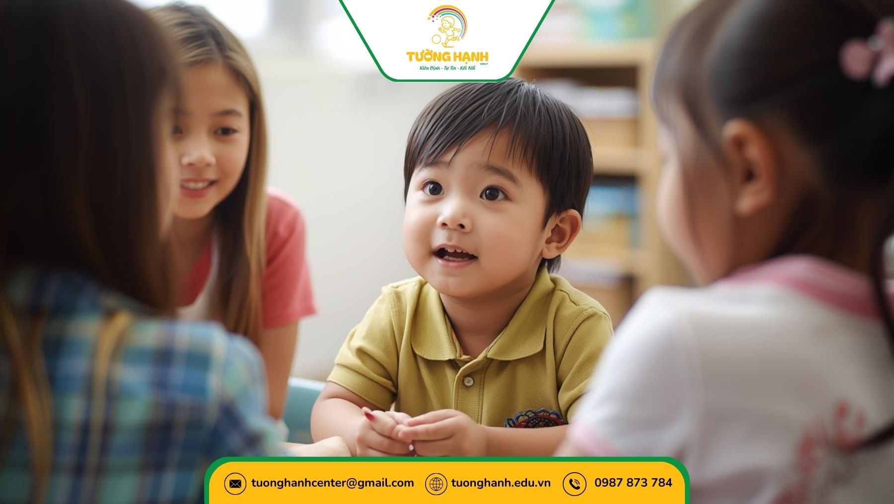 Trẻ tham gia lớp học nhóm tại trung tâm can thiệp trẻ chậm nói